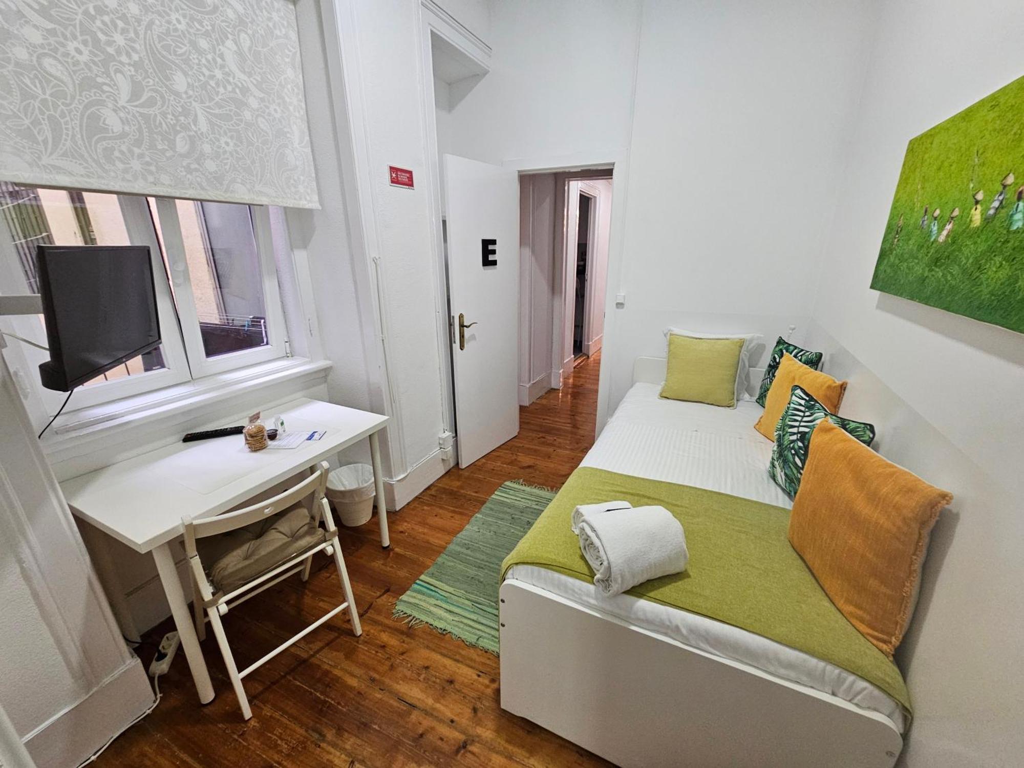 Almirante Guesthouse Lisboa Стая снимка