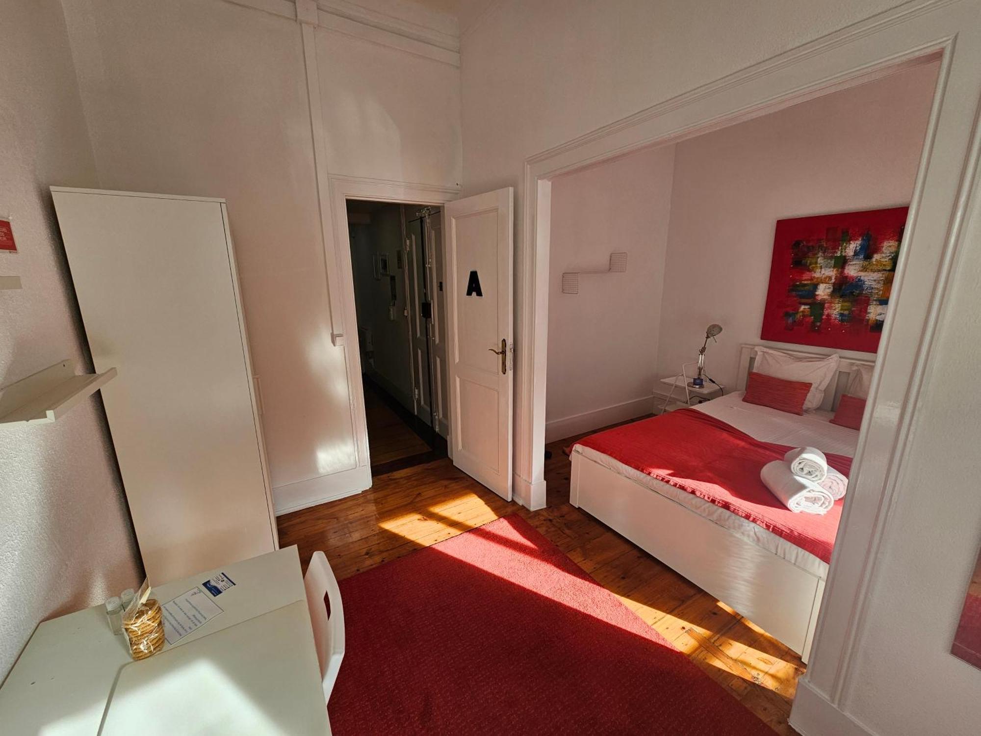 Almirante Guesthouse Lisboa Стая снимка